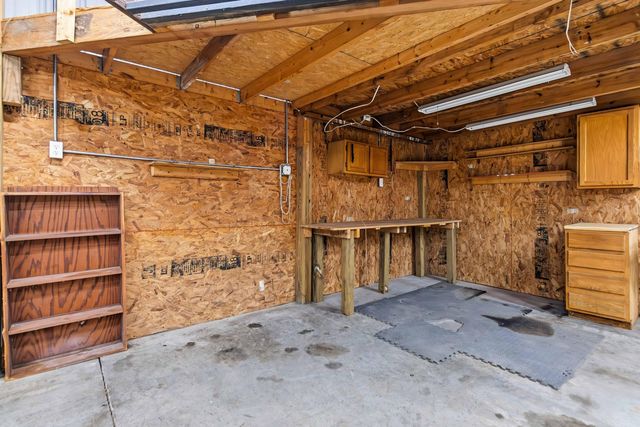 721 Valley View Drive, Burnside, KY 42519