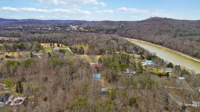 721 Valley View Drive, Burnside, KY 42519