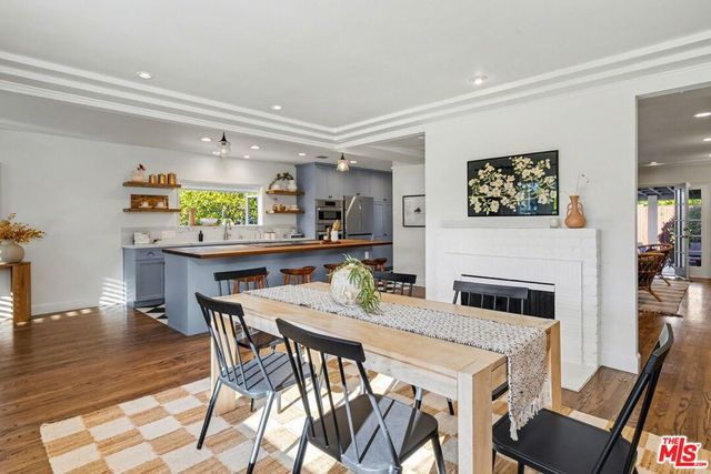 5420 Morella Avenue, Valley Village, CA 91607