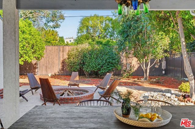 5420 Morella Avenue, Valley Village, CA 91607