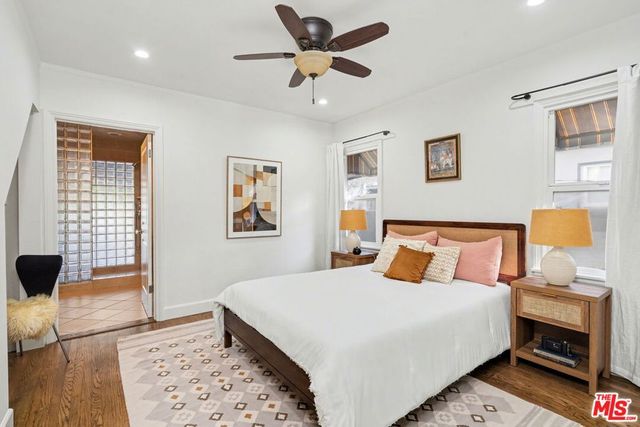 5420 Morella Avenue, Valley Village, CA 91607