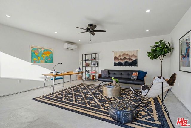 5420 Morella Avenue, Valley Village, CA 91607