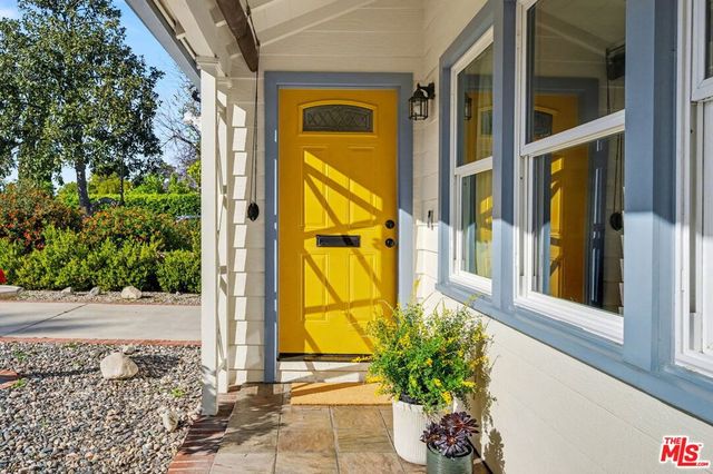 5420 Morella Avenue, Valley Village, CA 91607