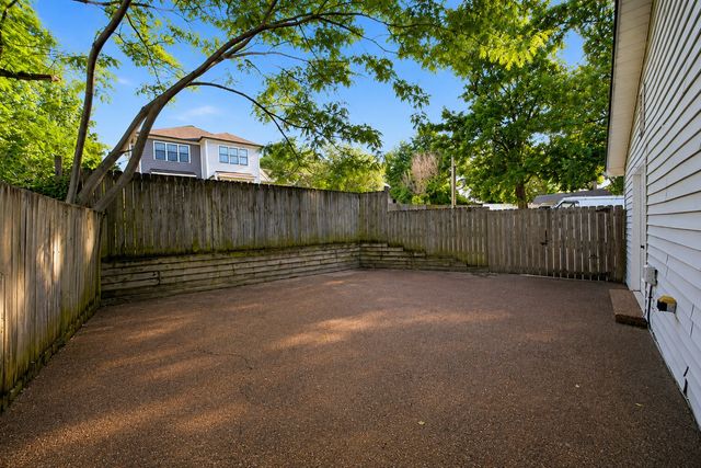 1110 Douglas Ave, Nashville, TN 37206
