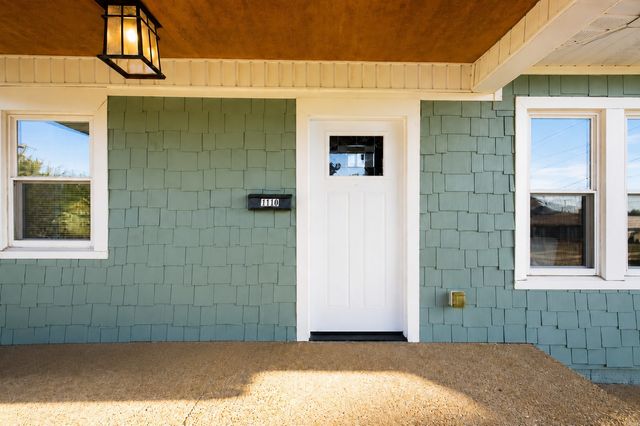1110 Douglas Ave, Nashville, TN 37206