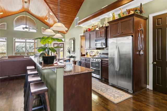 4531 County Road 502d, Sweeny, TX 77480