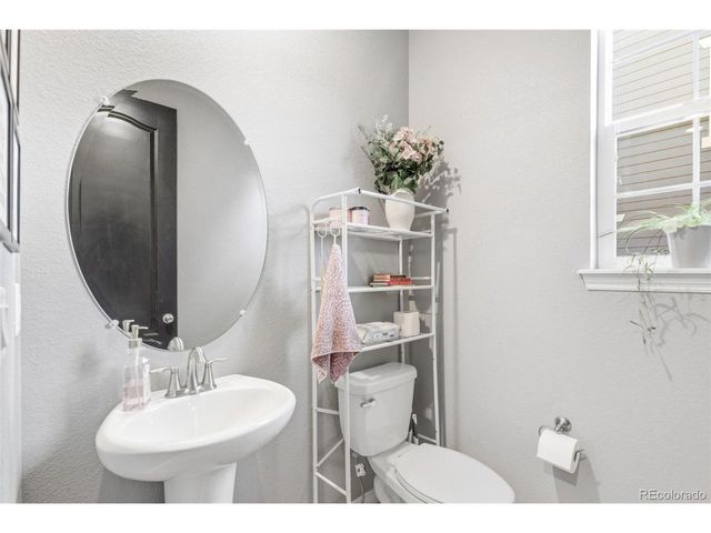 2763 E 161st Pl, Thornton, CO 80602