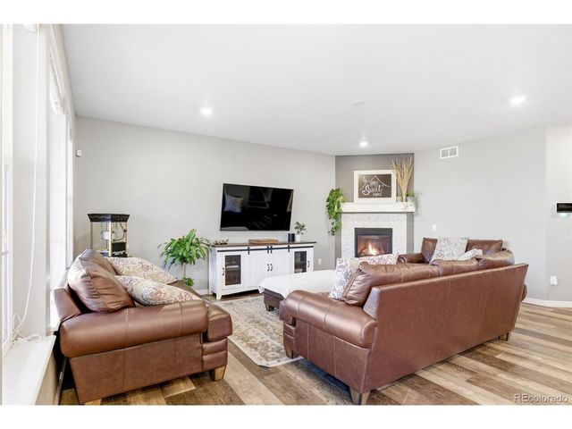 2763 E 161st Pl, Thornton, CO 80602