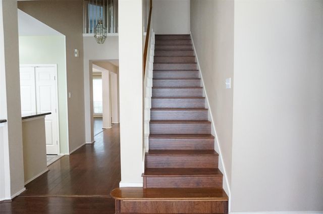 2114 Madewood Drive, Missouri City, TX 77459