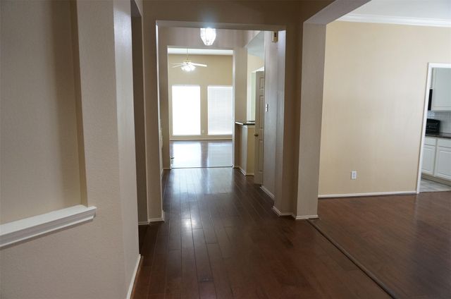 2114 Madewood Drive, Missouri City, TX 77459