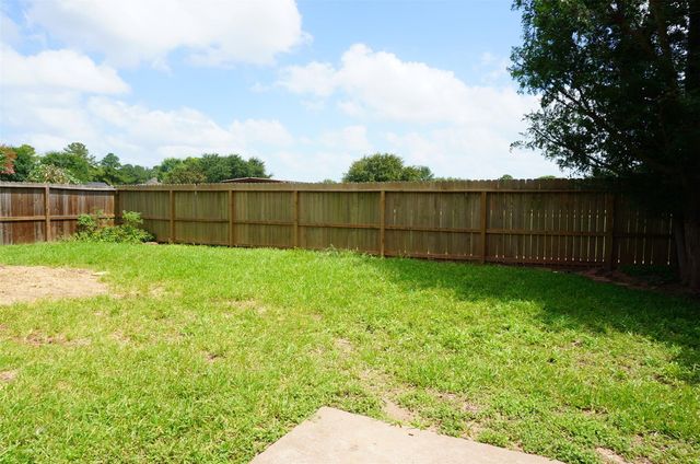 2114 Madewood Drive, Missouri City, TX 77459