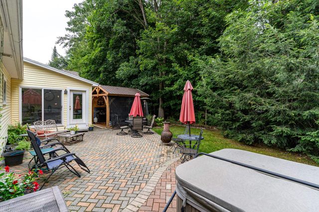 54 Harding Street, Rochester, NH 03867