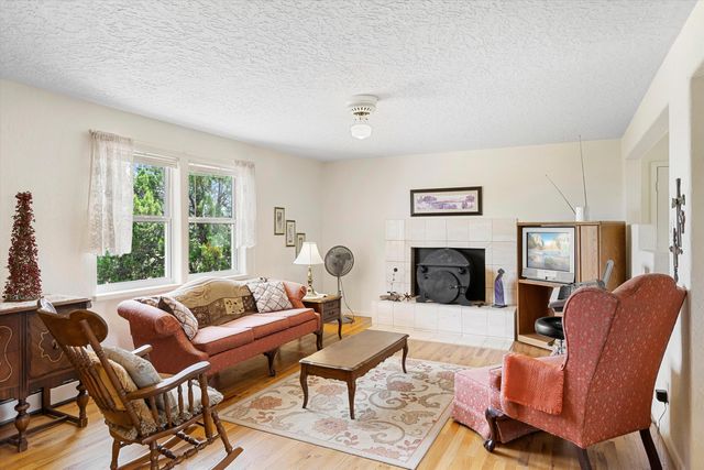 5 BACHELOR Trail, Edgewood, NM 87015