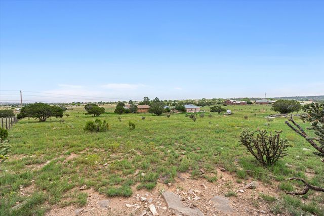 5 BACHELOR Trail, Edgewood, NM 87015