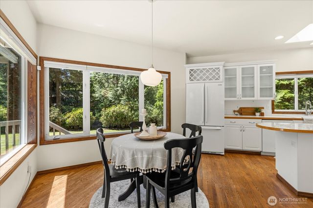 23915 NE 80th Street, Redmond, WA 98053