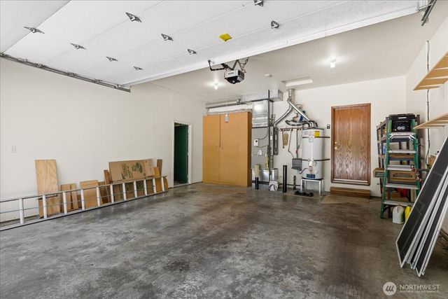 23915 NE 80th Street, Redmond, WA 98053
