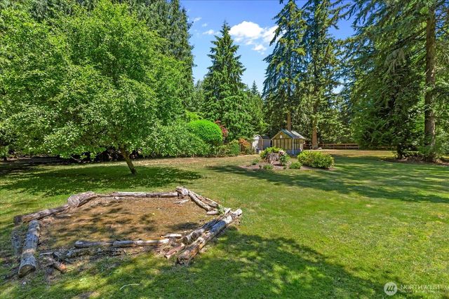 23915 NE 80th Street, Redmond, WA 98053