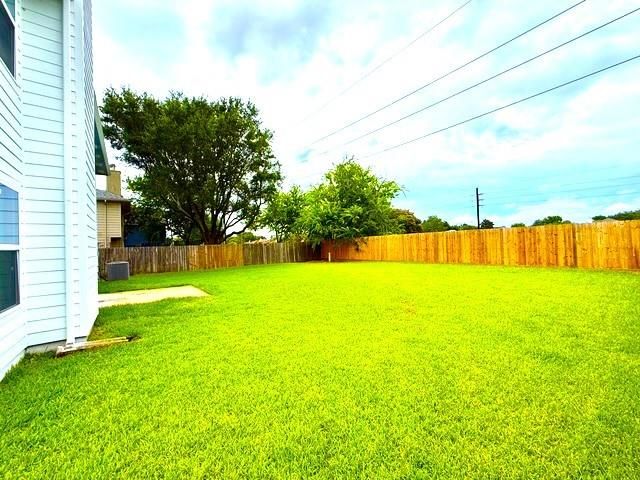 3419 Southdown Drive, Pearland, TX 77584