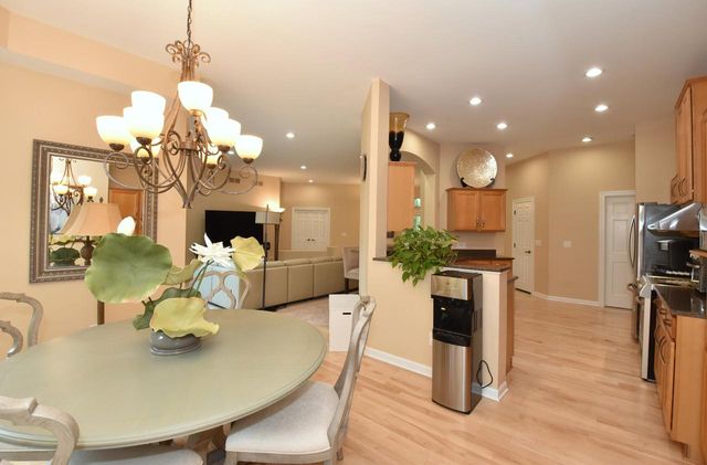 930 Dana LANE, Waukesha, WI 53189
