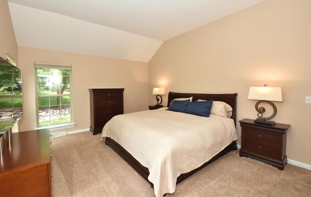 930 Dana LANE, Waukesha, WI 53189