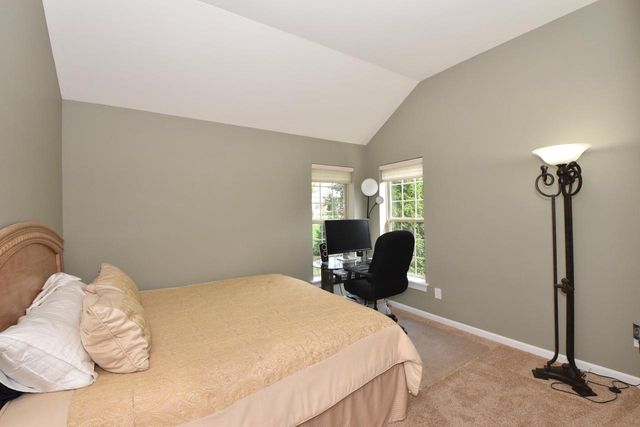 930 Dana LANE, Waukesha, WI 53189