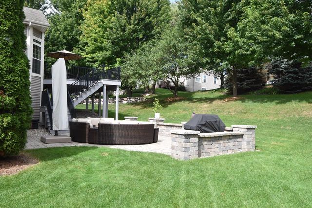 930 Dana LANE, Waukesha, WI 53189