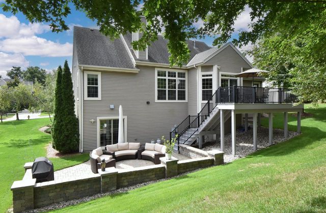 930 Dana LANE, Waukesha, WI 53189