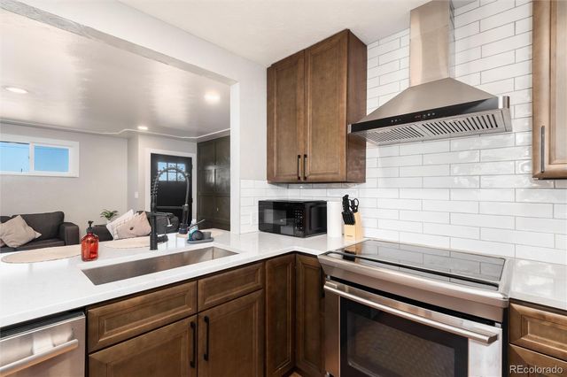 1600 W Sheri Lane, Littleton, CO 80120