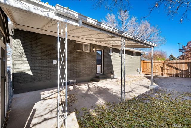 1600 W Sheri Lane, Littleton, CO 80120