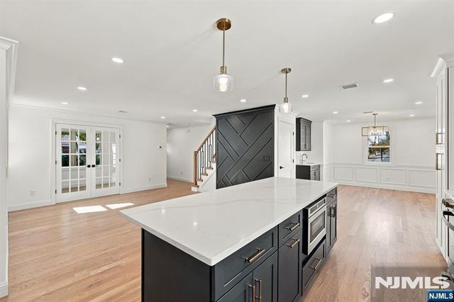 11-17 Harrison Drive, Fair Lawn, NJ 07410