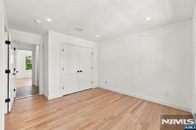 11-17 Harrison Drive, Fair Lawn, NJ 07410