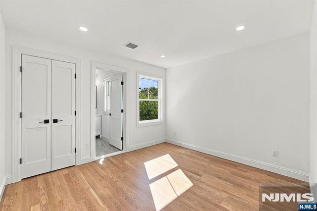 11-17 Harrison Drive, Fair Lawn, NJ 07410