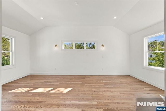 11-17 Harrison Drive, Fair Lawn, NJ 07410