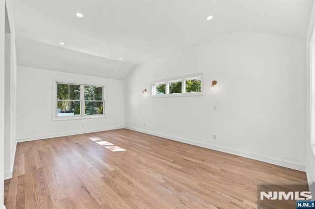 11-17 Harrison Drive, Fair Lawn, NJ 07410
