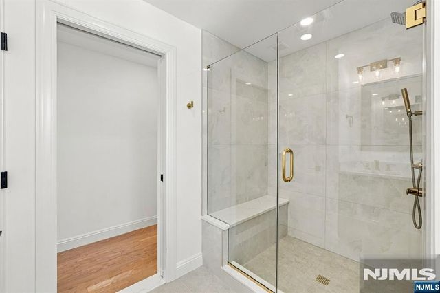 11-17 Harrison Drive, Fair Lawn, NJ 07410