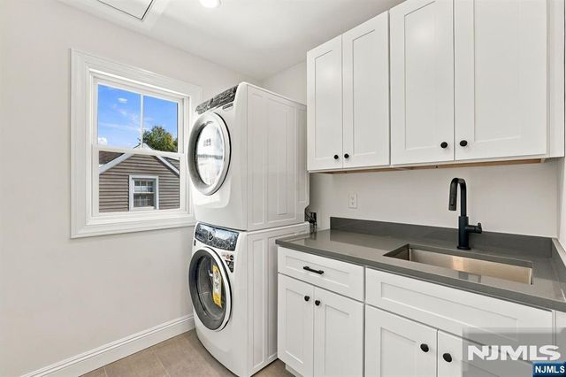 11-17 Harrison Drive, Fair Lawn, NJ 07410