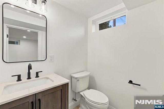 11-17 Harrison Drive, Fair Lawn, NJ 07410