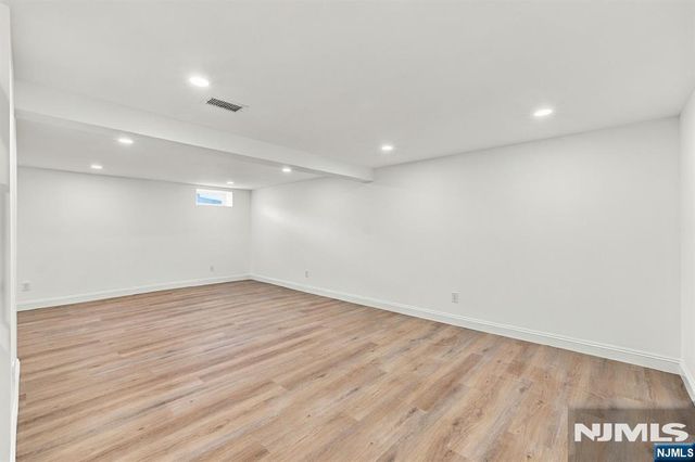 11-17 Harrison Drive, Fair Lawn, NJ 07410