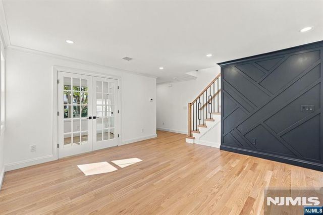 11-17 Harrison Drive, Fair Lawn, NJ 07410