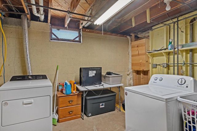 733 101st STREET, Milwaukee, WI 53214