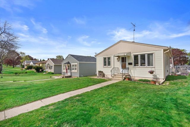 733 101st STREET, Milwaukee, WI 53214