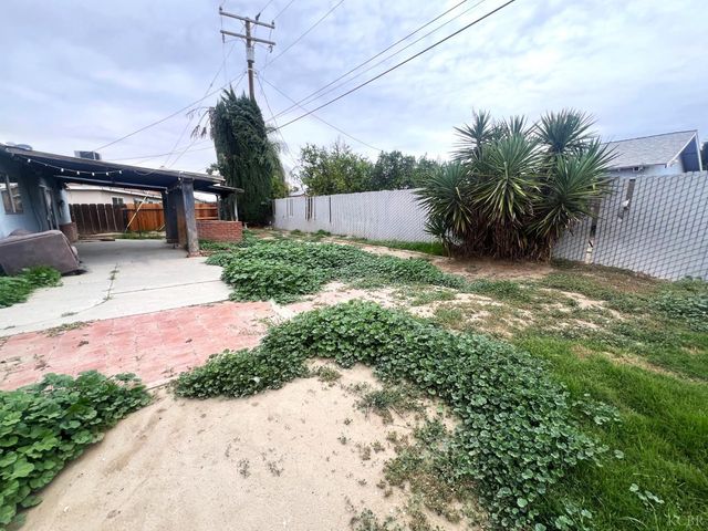 14106 Vista Drive, Armona, CA 93202