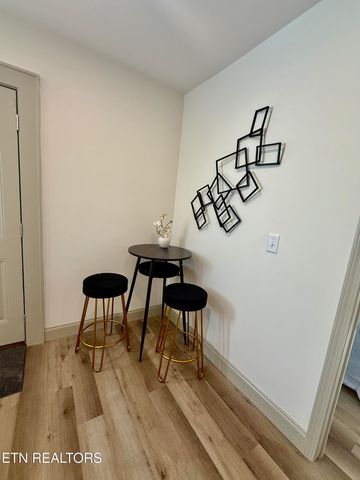 910 Reed St, Knoxville, TN 37921