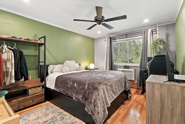 704 Dempster Street E207, Mount Prospect, IL 60056