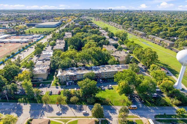 704 Dempster Street E207, Mount Prospect, IL 60056