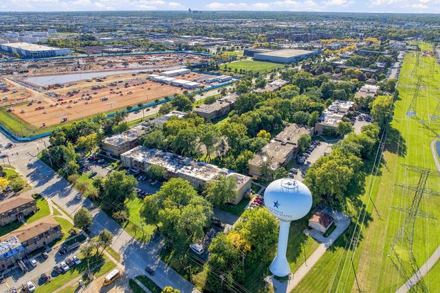 704 Dempster Street E207, Mount Prospect, IL 60056