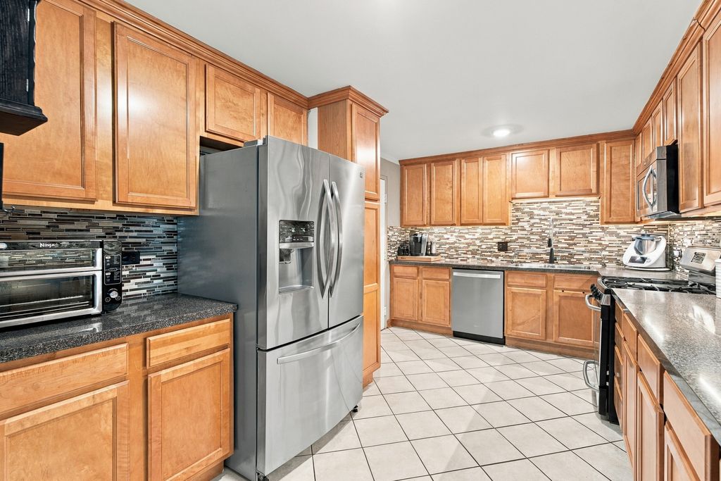 704 Dempster Street E207, Mount Prospect, IL 60056 — photo 4