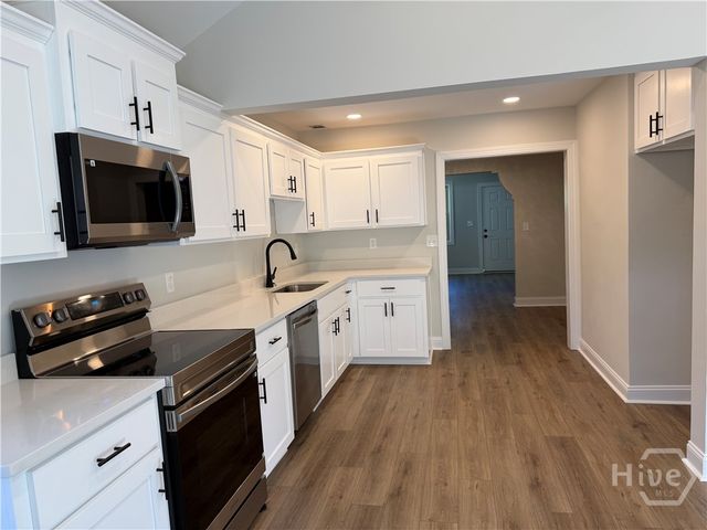 15 Altman Drive, Savannah, GA 31404