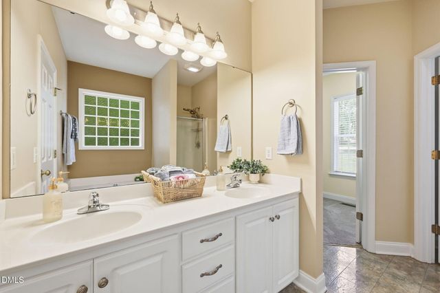 99 Athol Court, Clayton, NC 27527