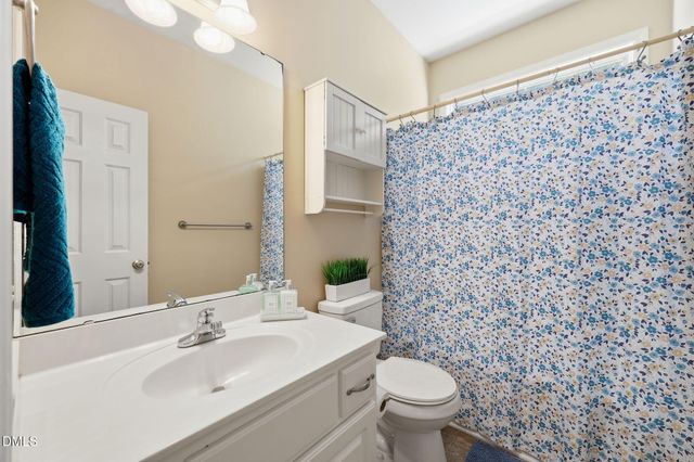 99 Athol Court, Clayton, NC 27527